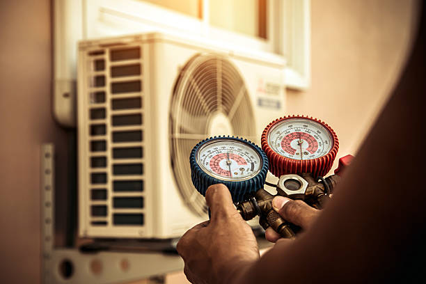 Professional Ductwork Repair technician working in Meriden, CT